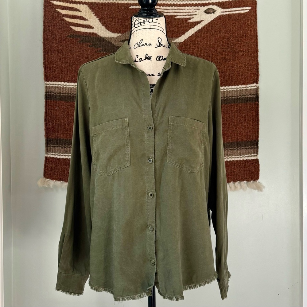 Anthropologie Cloth & Stone Fringed Button Down Shirt